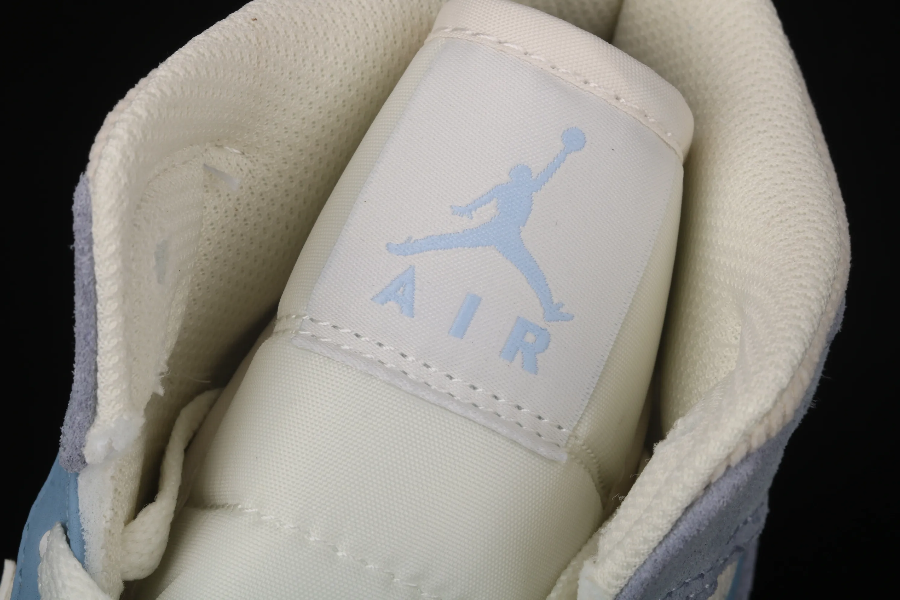 All categories Air Jordan Jordan series basketball shoes Air Jordan 1 Mid Air Jordan 1 Mid AJ1 Joe 1 China suede splicing blue DA4666-100